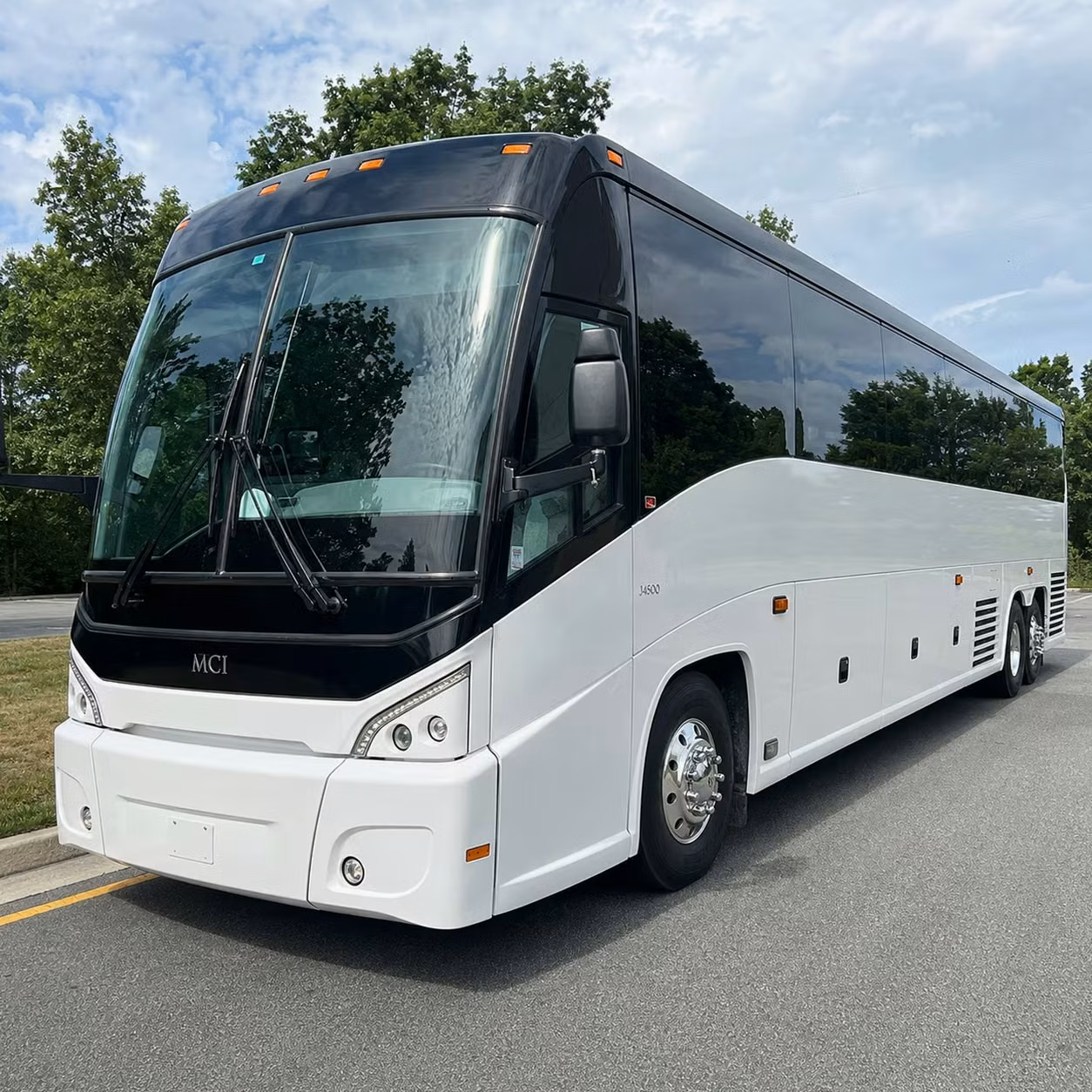 you can find and book long distance transportation in paterson and any nearby city